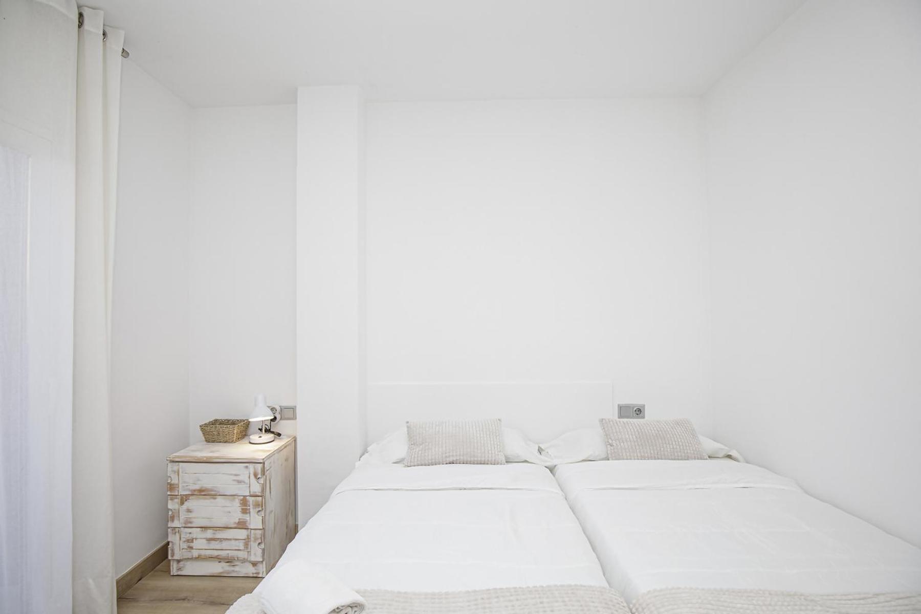 Apartamento Con Gran Terraza En Girona Exterior photo